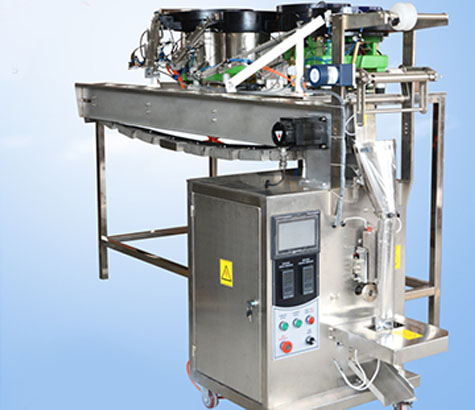 第一臺(tái)螺絲機(jī)推向市場(chǎng)