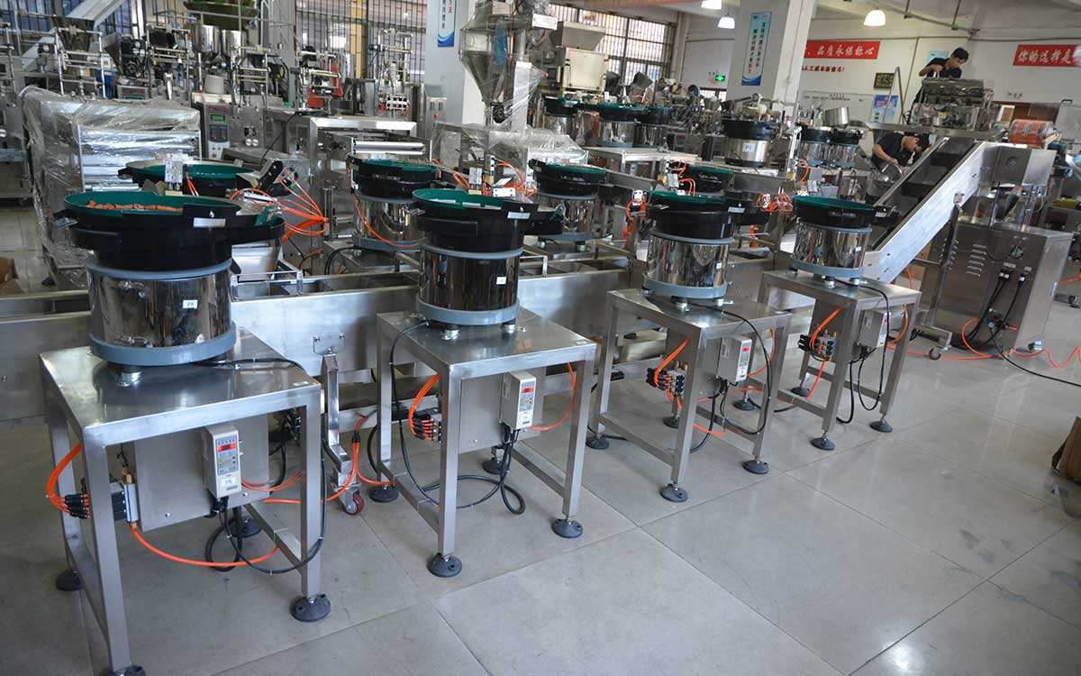 全自動(dòng)五金螺絲計(jì)數(shù)包裝機(jī)